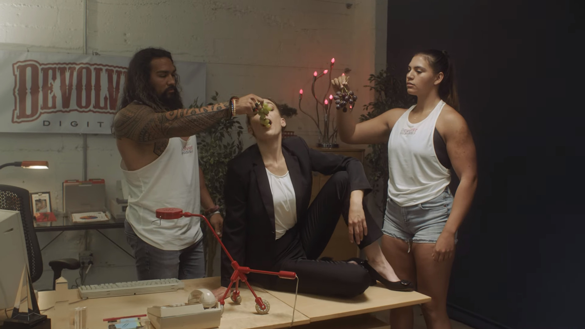 The good and the bad NFTs, hype trains, and more : The weekly recap (2021#24)